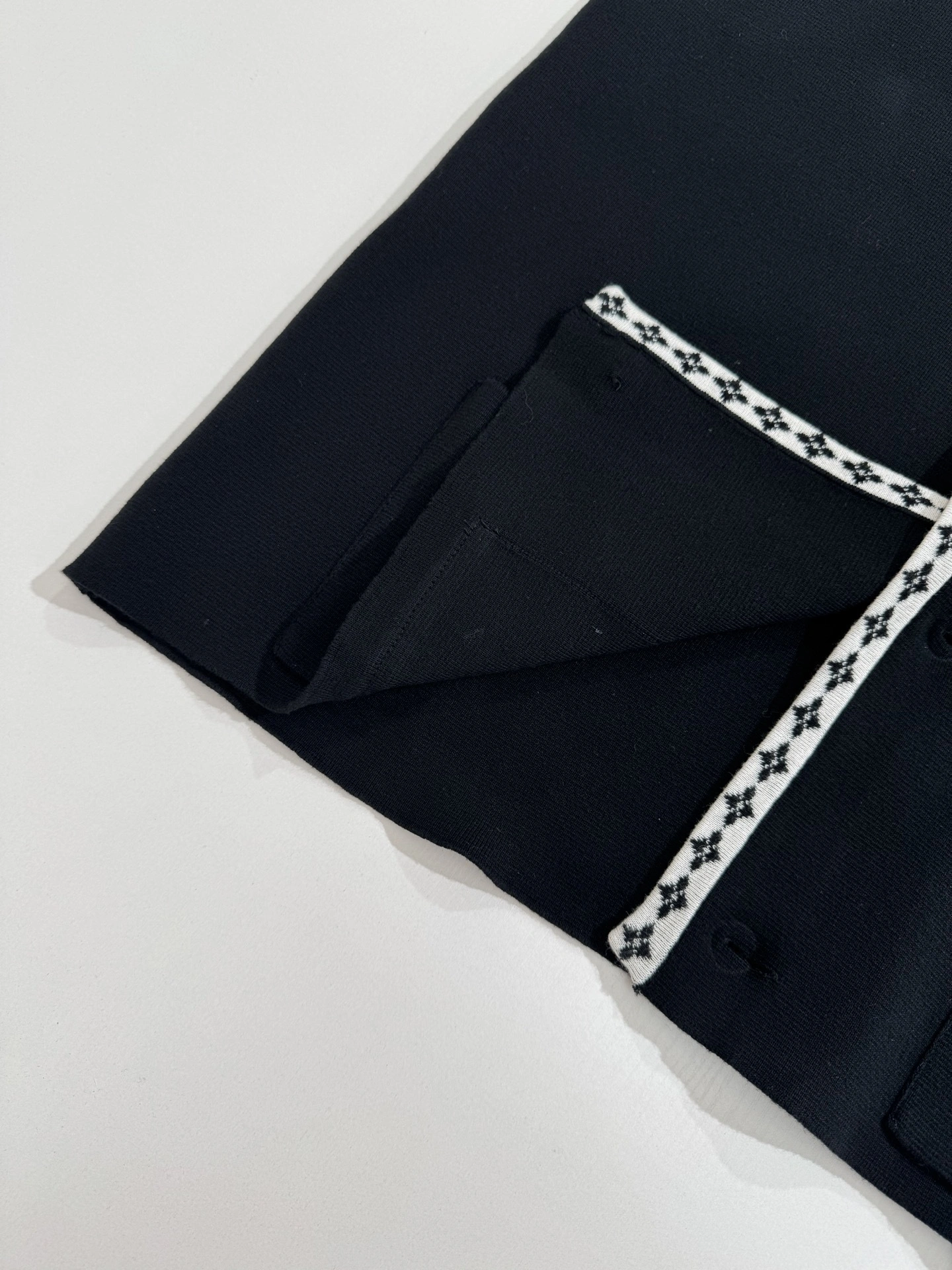 wg.luxury- 8V embroidery item:E-F363H0412